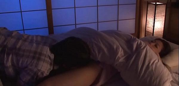  Son visit Japanese mommy at night to fuck her pussy